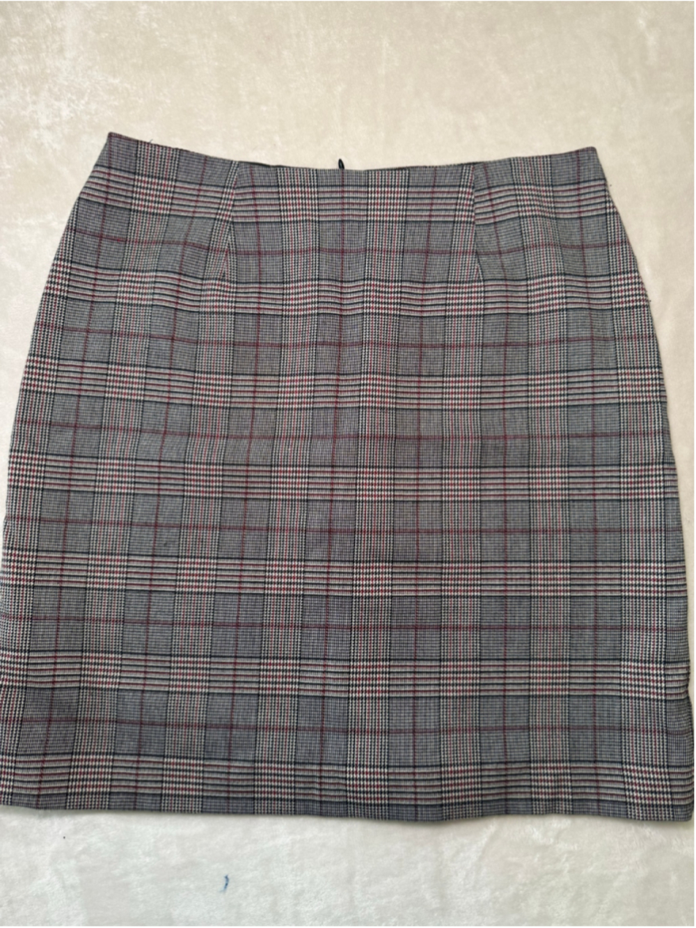 Women's Tailor Stretch Plaid Pencil Skirt Size 6 Grey Red